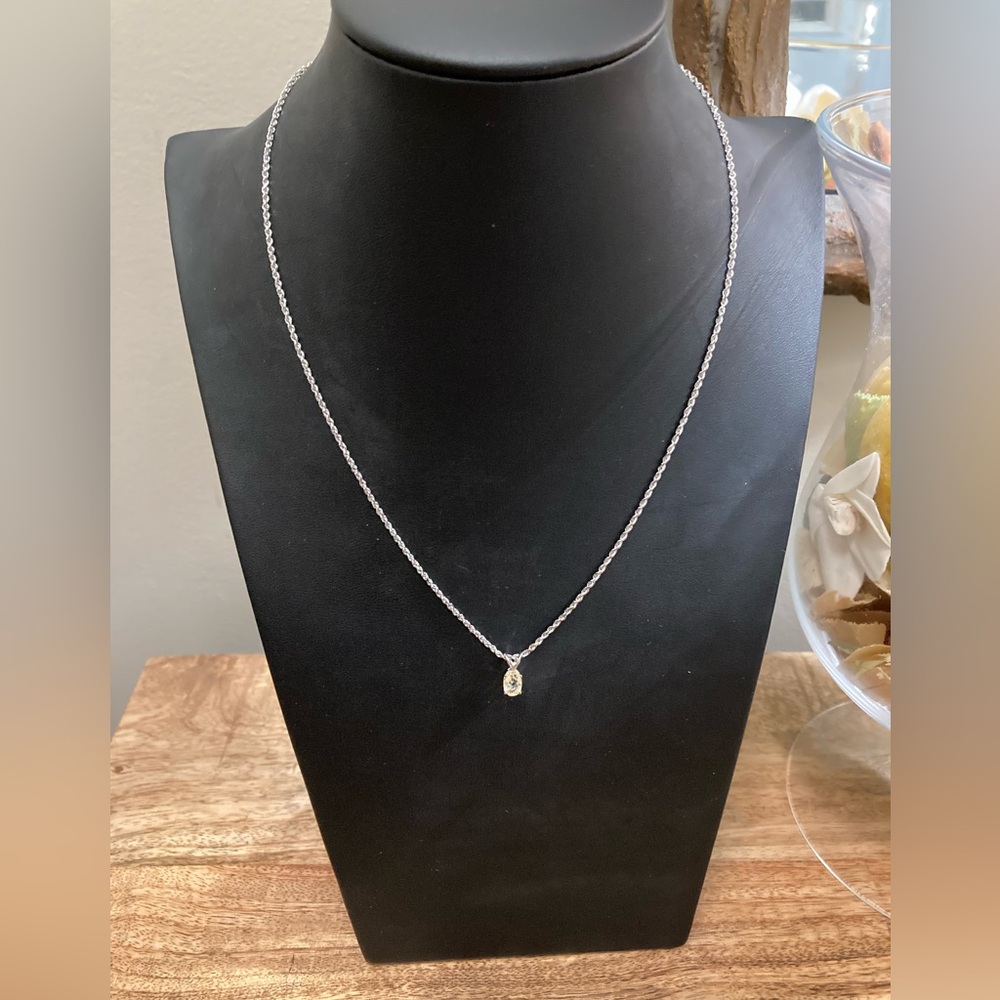 14 Kt WG Yellow Sapphire Pendant Necklace New